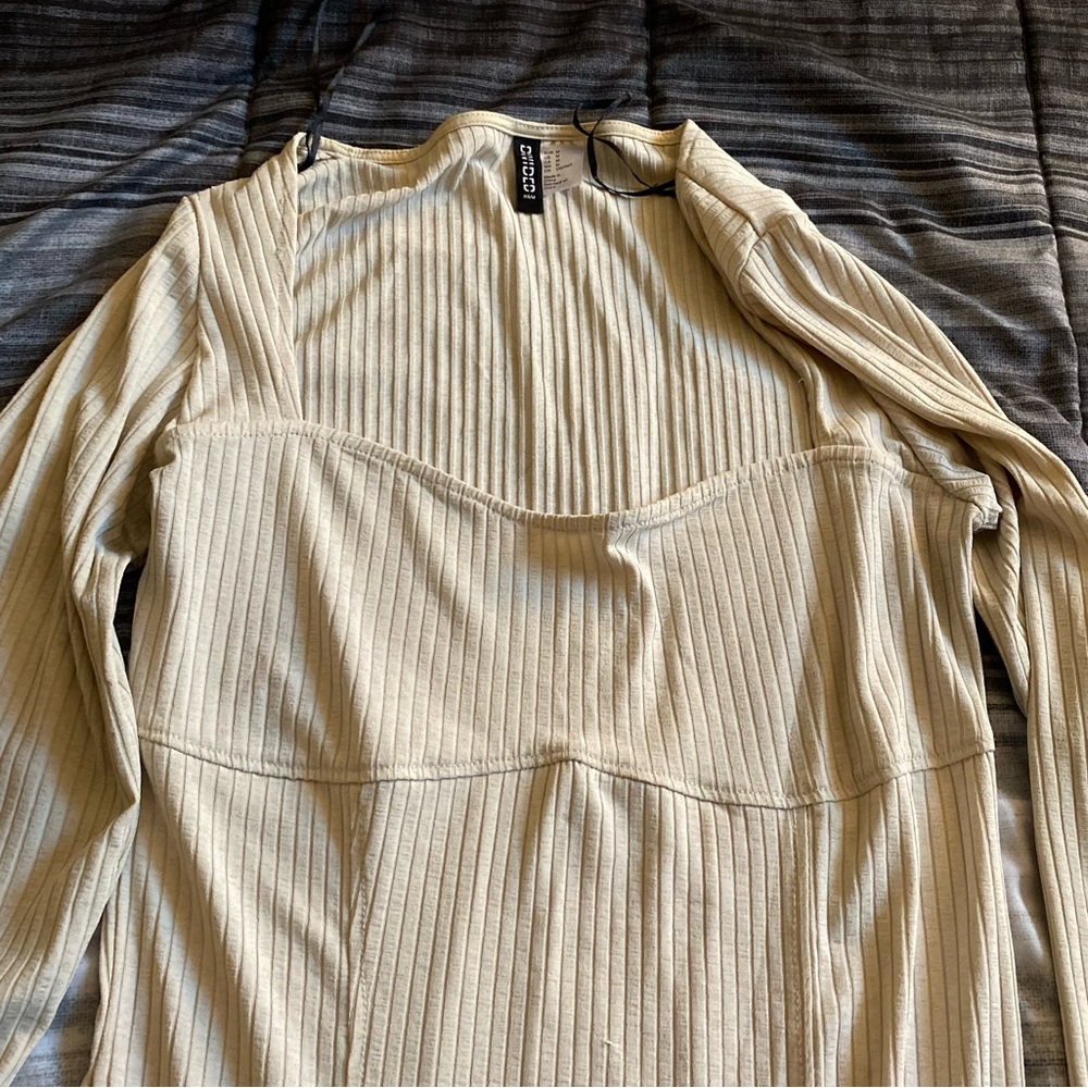H&M Divided Long Sleeved Dress